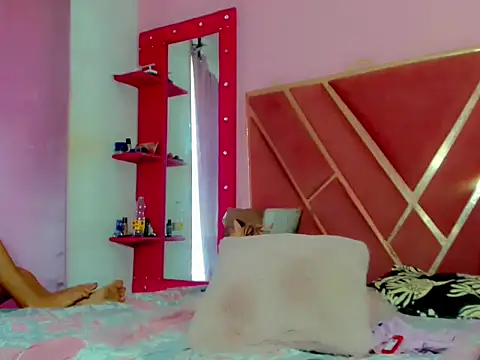 Dollcute  online show from 05.25.26
