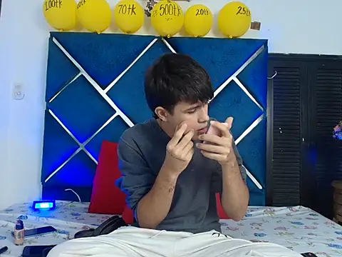 EdwinBoys online show from 04.29.26