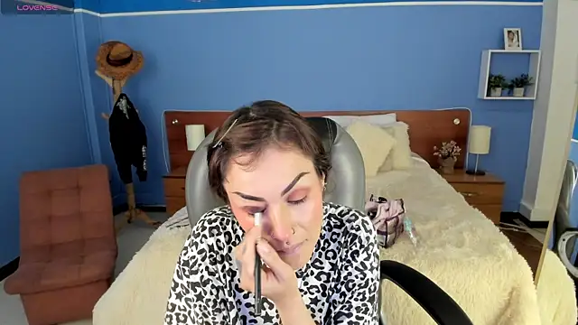 Kim Jeins666  online show from 07.11.26