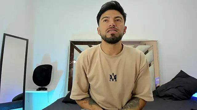 Snapshot of Draco_blaze chatting on 05.19.26 Draco blaze online show from 05.19.26