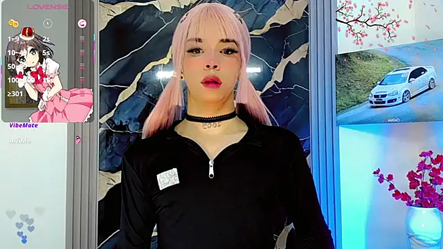 Snapshot of moon_sweet- chatting on 04.29.26 moon sweet- online show from 04.29.26