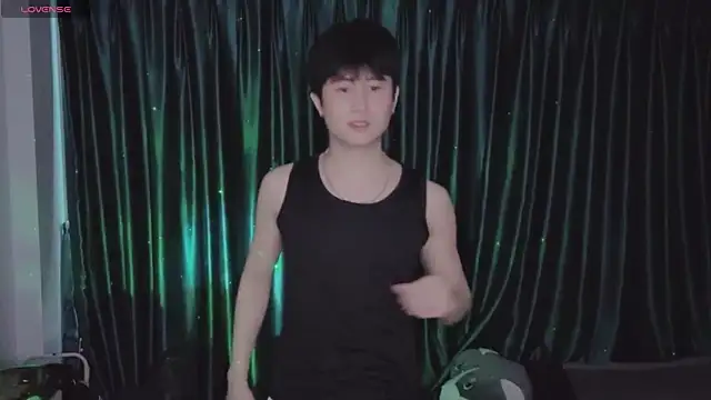 Zz YuunaSSquart zZ online show from 04.18.26