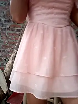 Elena Mia online show from 07.25.26
