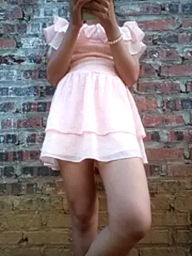 Elena Mia online show from 07.26.26