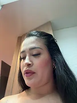 Sara fun online show from 02.22.26