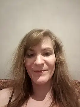 AnnieNet online show from 04.22.26