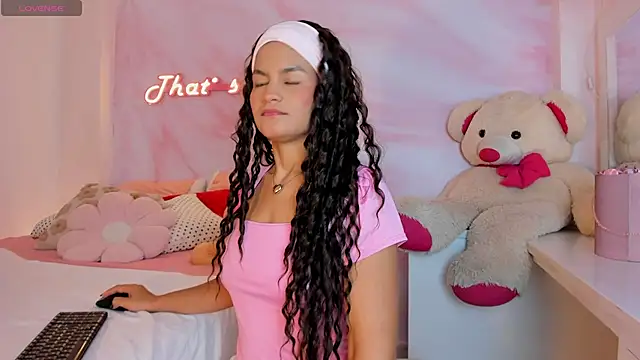 Marilyn Mulata online show from 07.21.26
