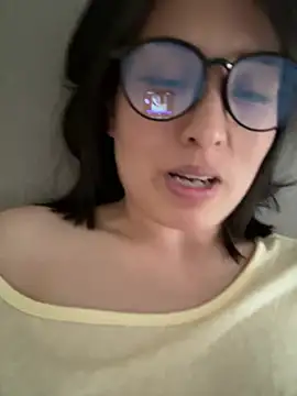 Faye-baby online show from 04.28.26