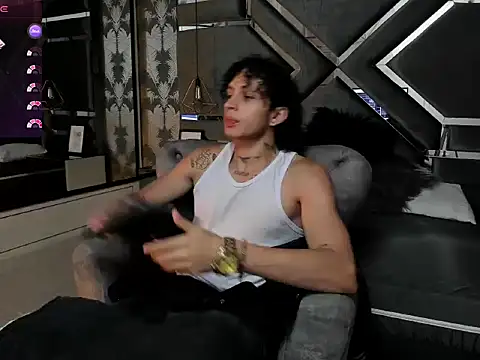 JayTaylorr online show from 04.25.26