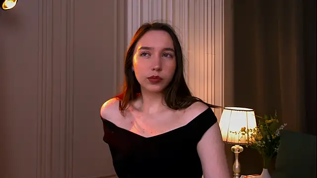 Suzaneey online show from 06.26.26