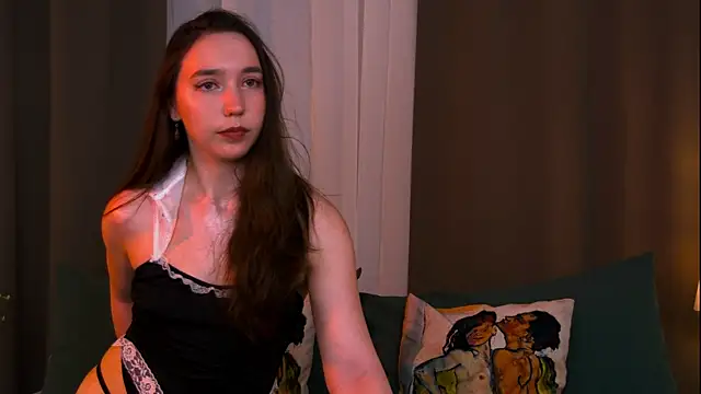 Suzaneey online show from 07.03.26