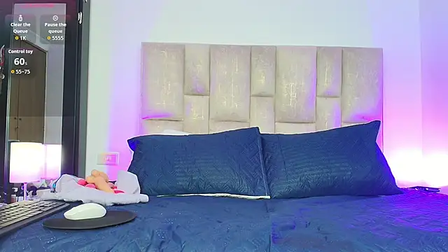 hott mature online show from 05.25.26