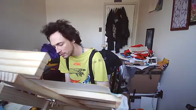 JohnnyMoves online show from 05.25.26