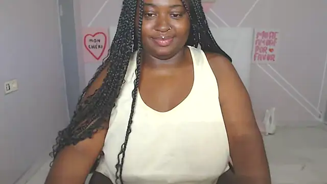 Snapshot of curvyblackwoman chatting on 06.12.26 curvyblackwoman online show from 06.12.26