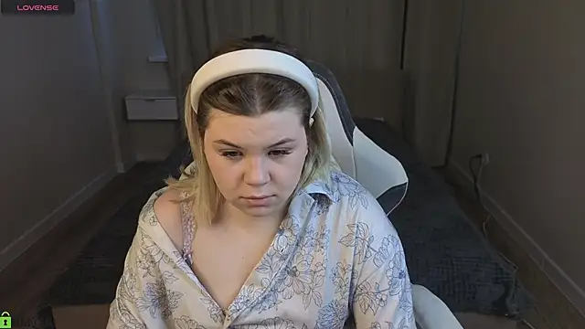 Kristen Gibbs online show from 05.03.26
