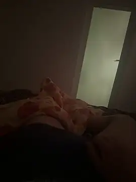 Loryn29 online show from 04.16.26