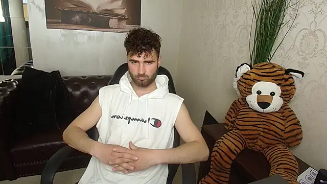 KyloEast online show from 04.24.26