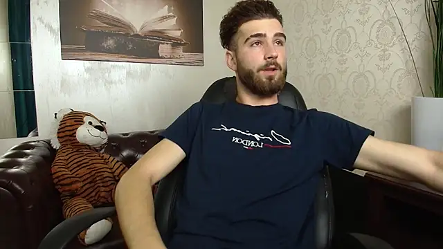 KyloEast online show from 06.14.26
