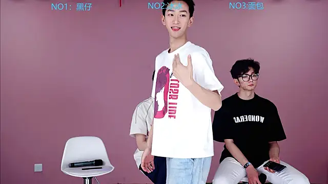 Snapshot of Y-lucky01 chatting on 04.16.26 Y-lucky01 online show from 04.16.26