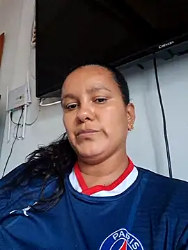 Snapshot of Samanta-42 chatting on 04.27.26 Samanta-42 online show from 04.27.26
