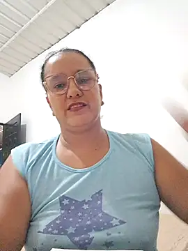Snapshot of Samanta-42 chatting on 04.29.26 Samanta-42 online show from 04.29.26