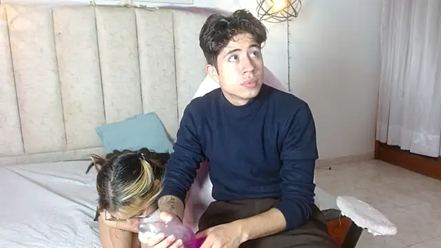 mrandmrsvixencs online show from 05.05.26
