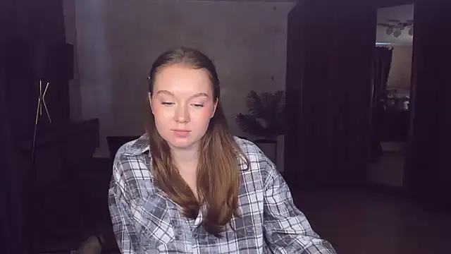 Snapshot of ValeriSunny chatting on 05.16.26 ValeriSunny online show from 05.16.26