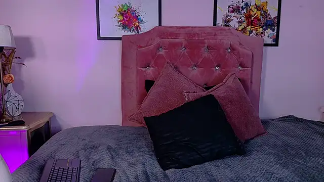 Maggiee 1 online show from 05.29.26