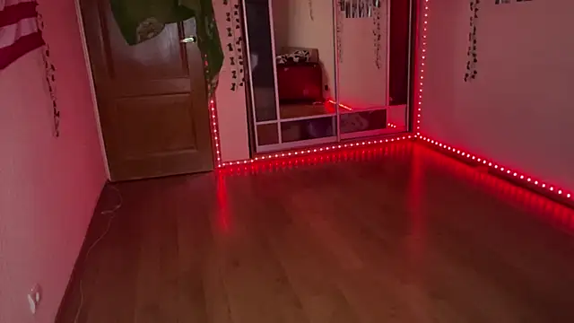 CassieRey online show from 04.18.26