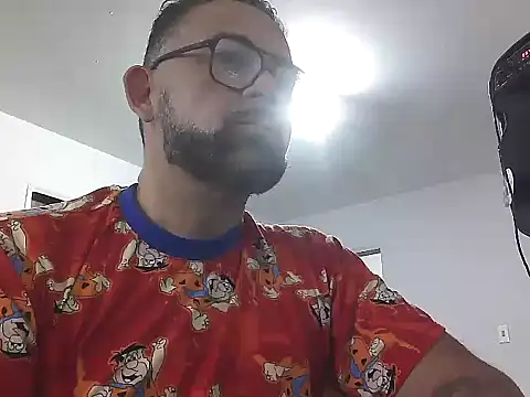 Snapshot of CarlossexVen chatting on 04.24.26 CarlossexVen online show from 04.24.26
