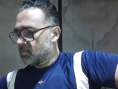 Snapshot of CarlossexVen chatting on 05.02.26 CarlossexVen online show from 05.02.26