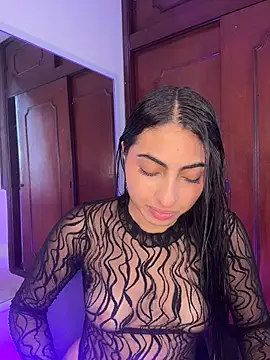 Lily Rush online show from 04.28.26