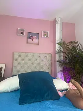 Snapshot of caro_lovings chatting on 07.12.26 caro lovings online show from 07.12.26