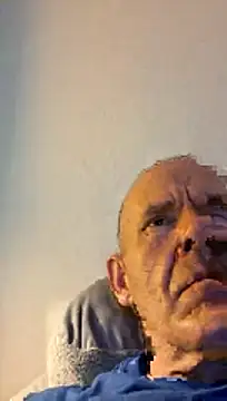 Snapshot of throbbinghood0 chatting on 05.29.26 throbbinghood0 online show from 05.29.26