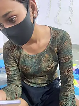 Snapshot of miss__sonam chatting on 04.19.26 miss sonam online show from 04.19.26