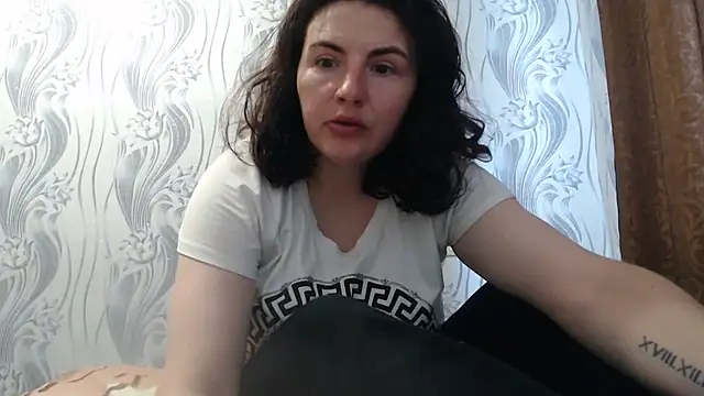 AlinaxJames online show from 06.19.26