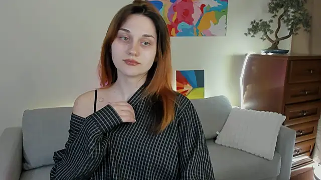 elani lune online show from 04.28.26