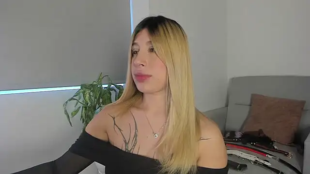 lolyblowsisa online show from 07.02.26
