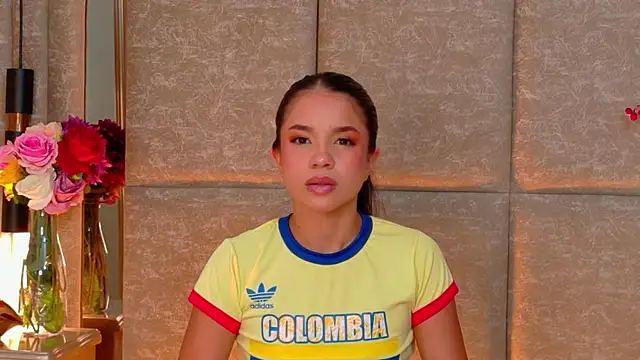 Valeria-Beltran online show from 06.18.26