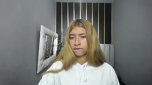 nancy blonde online show from 05.05.26