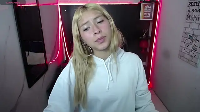nancy blonde online show from 07.15.26