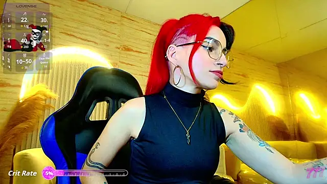 Moon Red r online show from 05.23.26