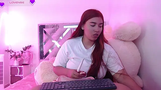 DulceJoness online show from 06.07.26