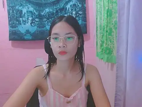 Snapshot of Sweetsexylady19 chatting on 06.30.26 Sweetsexylady19 online show from 06.30.26