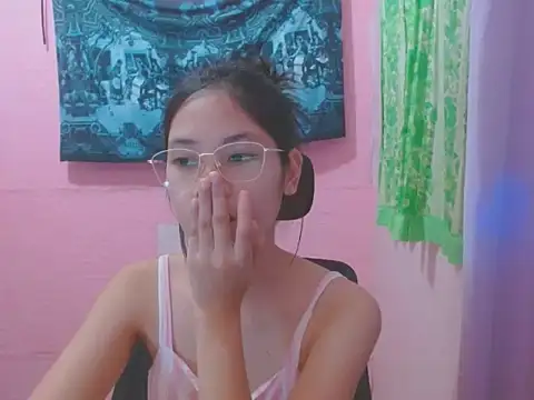 Snapshot of Sweetsexylady19 chatting on 07.07.26 Sweetsexylady19 online show from 07.07.26