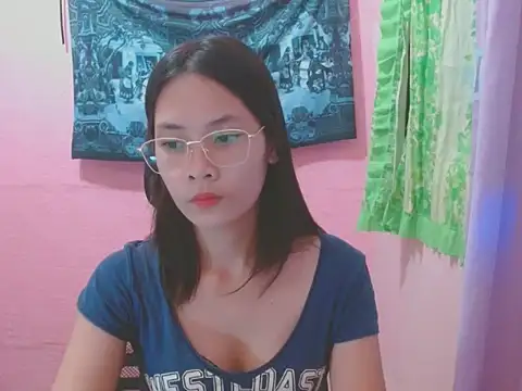Snapshot of Sweetsexylady19 chatting on 07.10.26 Sweetsexylady19 online show from 07.10.26