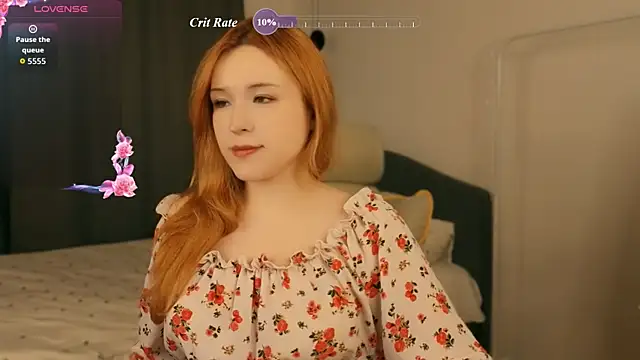 Snapshot of flaremoon chatting on 07.17.26 flaremoon online show from 07.17.26