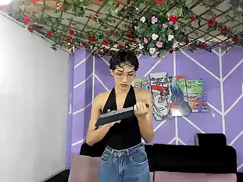DAHNE HOT  online show from 06.28.26