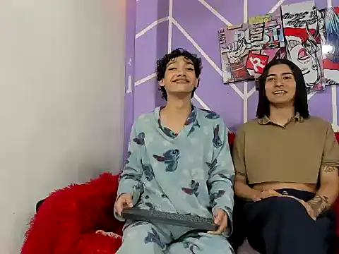DAHNE HOT  online show from 07.06.26