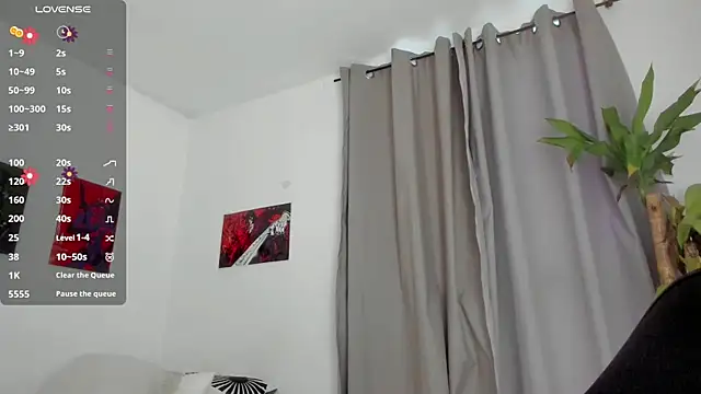 Snapshot of jessiepink23 chatting on 07.27.26 jessiepink23 online show from 07.27.26